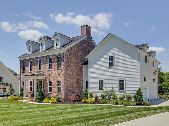 3rd image of 2114 Southern Preserve Ln