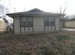 3348 W Farm Road 148, Springfield, MO 65807