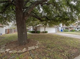 1908 Rey Dr, Woodway, TX 76712