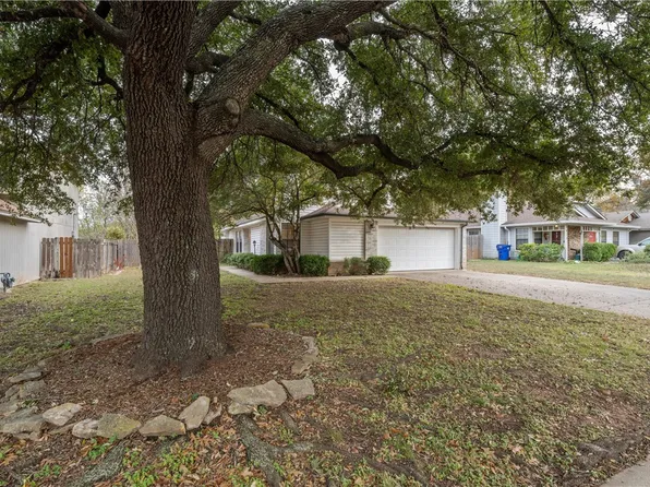 1908 Rey Dr, Woodway, TX 76712