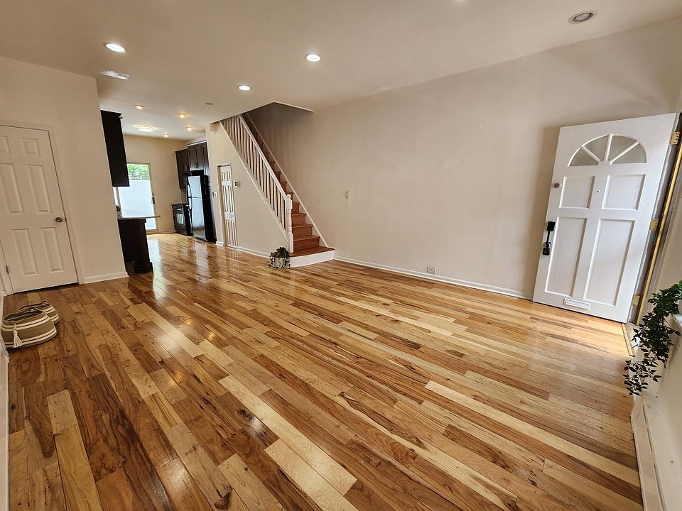 1st image of 2327 S Rosewood St