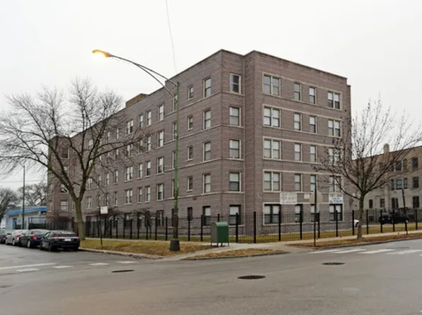 7601 S South Shore Dr #2A, Chicago, IL 60649