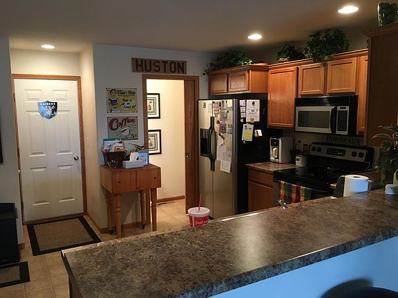 4th image of 80 Alydar Dr