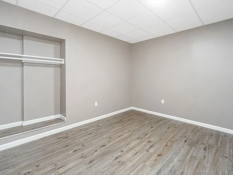 2269 Pennsylvania Ave — Photo 61