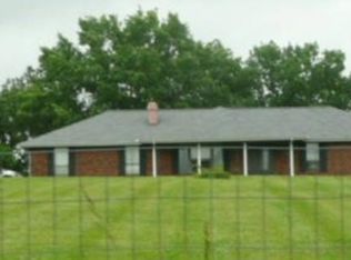 5875 Midridge Dr, House Springs, MO 63051