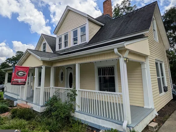 231 Bowers St, Royston, GA 30662