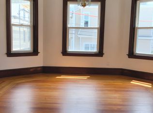 570 William St APT 2, Fall River, MA 02721