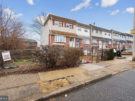 2nd image of 3268 Birch Rd