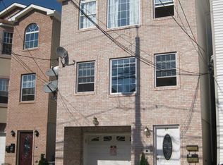 52 Belmont Ave APT 2, Jersey City, NJ 07304