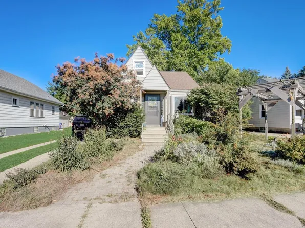 7813 27th AVENUE, Kenosha, WI 53143