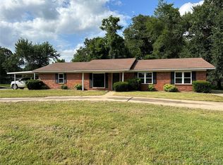 100 Gama Cir, Roland, OK 74954
