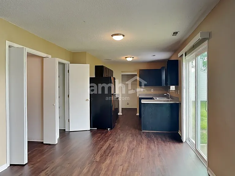 7650 Scatter Woods Ln — Photo 5