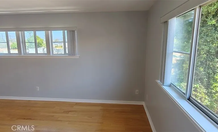 22491 Kent Ave — Photo 38