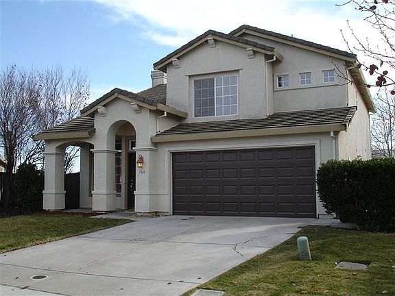 2nd image of 7101 Lyndale Cir
