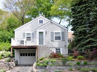11 Heard Rd, Arlington, MA 02474