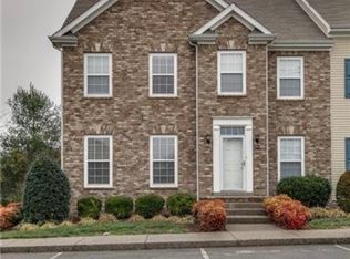 3043 Newport Valley Cir, Thompsons Station, TN 37179