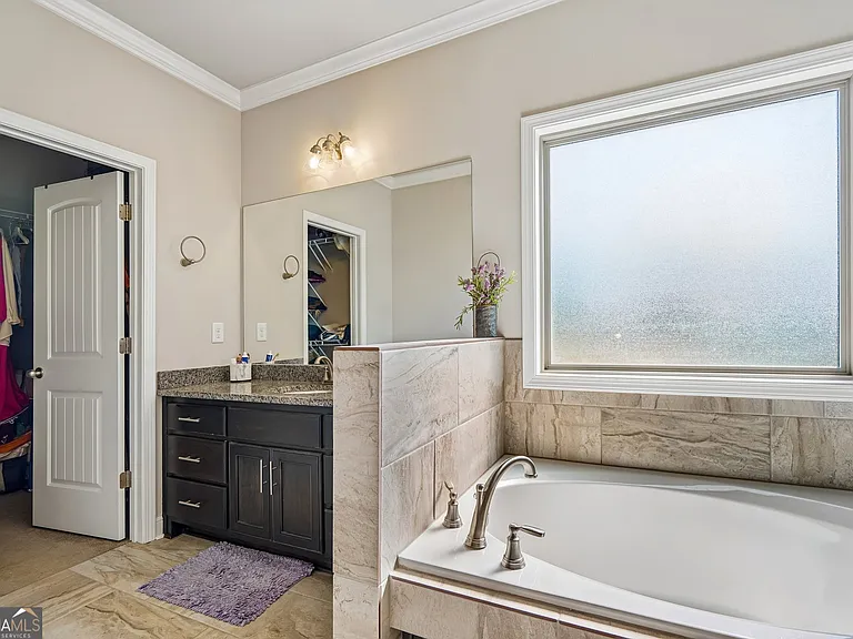 1354 Horseshoe Bend Ln — Photo 38