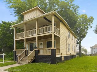 17358 Clarann St, Melvindale, MI 48122