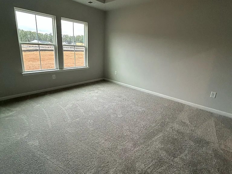 563 Magnolia Terrace Dr — Photo 34