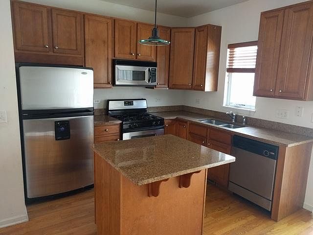 1st image of 3214 N Kilbourn Ave Unit 03