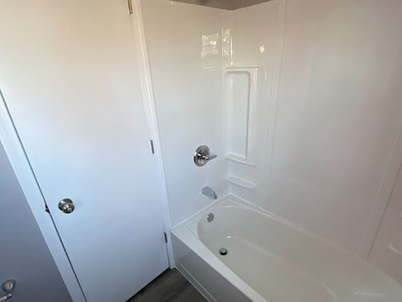5th image of 2316 W Grant St