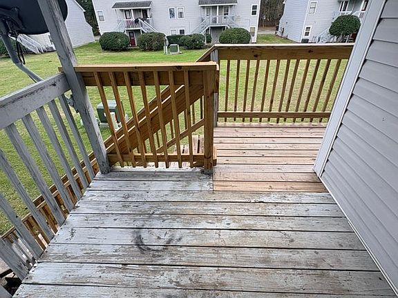 5th image of 801 Burcale Rd APT C6