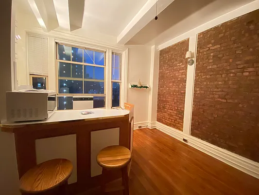 Rented by Weichert Properties - NYC | media 9