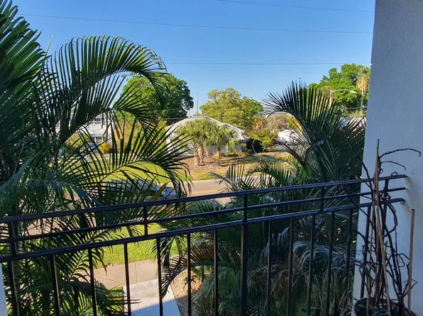 300 35th Ave N, Saint Petersburg, FL