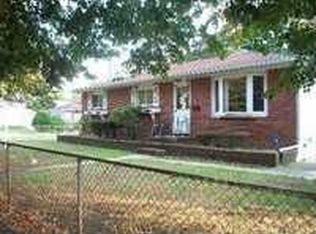 2500 7th St, East Meadow, NY 11554