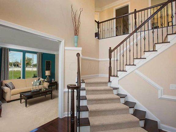 3rd image of 4048 Topsail Dr