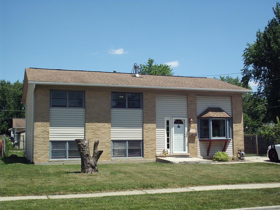 Front street view