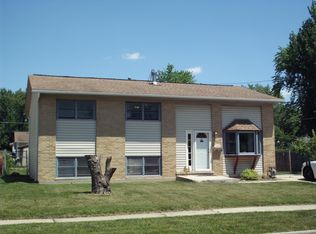66 E Lincoln Ave, Glendale Heights, IL