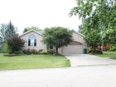 1012 Crestview Dr, Lemont, IL, 60439