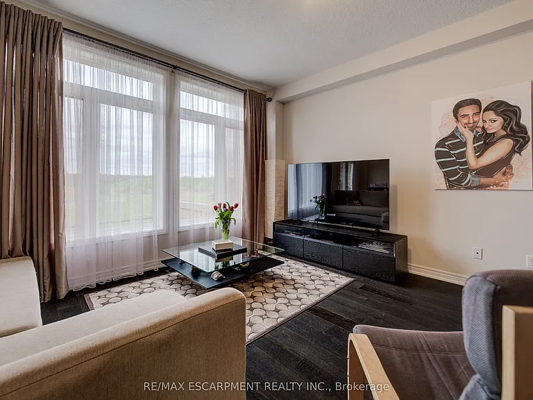 3352 Stalybridge Dr — Photo 11