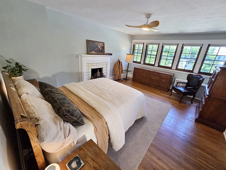 12724 Cedar Rd — Photo 24