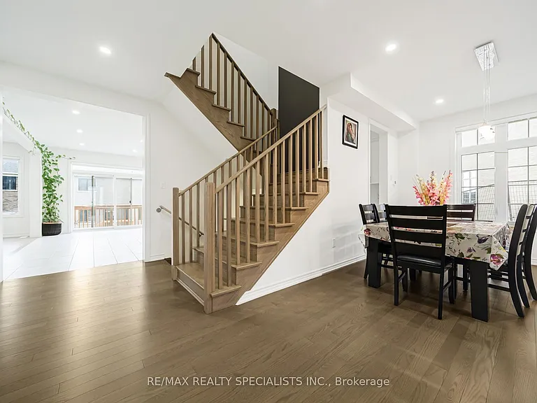 4 Elderberry Way — Photo 9