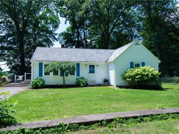 180 Lippitt Ave, Cumberland, RI 02864