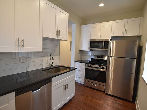 5th image of 1738 W Touhy Ave #1740-2S