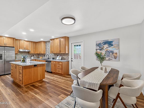 4th image of 4009 E Longley Dr