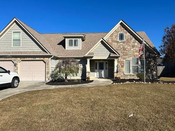 96 Caramel Ln, Rossville, GA 30741