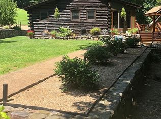 808 Heatherton Dr, Covington, VA 24426