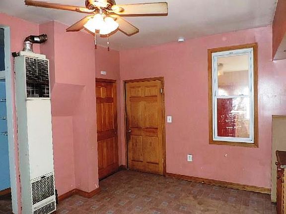 5th image of 4729 S Hermitage Ave