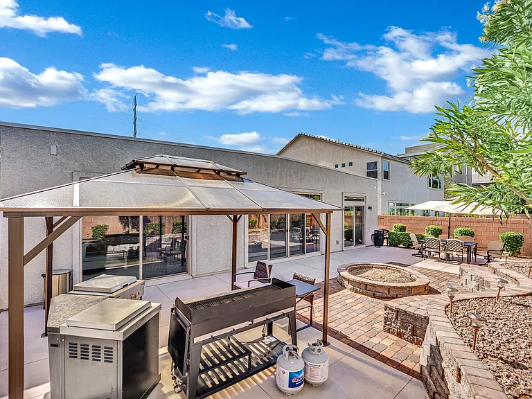 8664 Indigo Spring Rd — Photo 30
