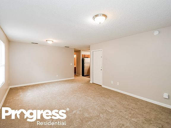 4th image of 3633 Drew St