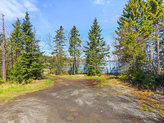 5th image of 462 Rays Point Road