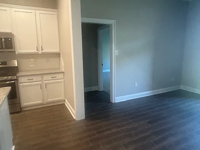 901 Hackberry Dr — Photo 10
