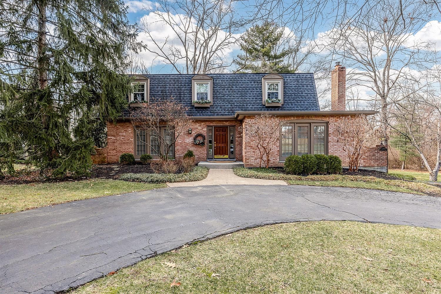 2253 Donnington Ln, Cincinnati, OH 45244 Zillow