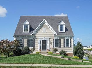 139 Springhill Dr, Oakdale, PA 15071