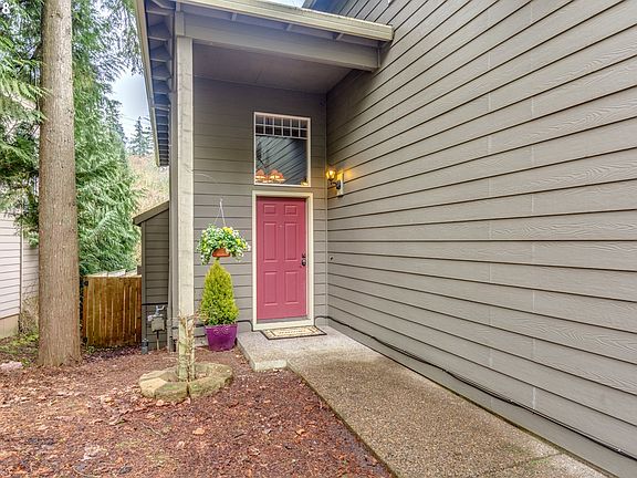 2nd image of 13185 SW Creekshire Dr