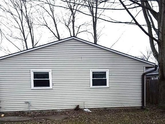 2nd image of 184 Morgan Ave